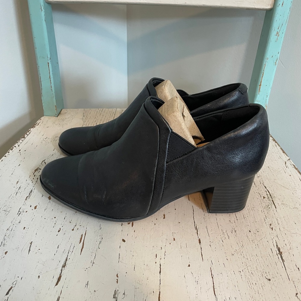 Clarks Black Leather Ankle Booties Boots Block Heel Womens Size 8.5 M 261743224